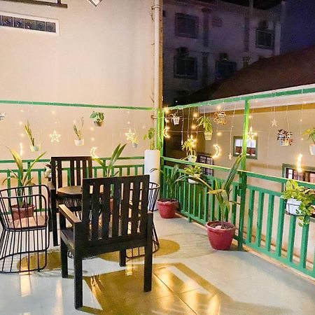 Centro Guest House Siem Reap Bagian luar foto